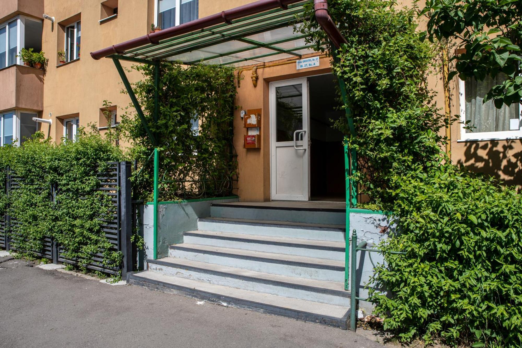 Springhome - Cozy Apartment With Balcony & Parking 브라쇼브 외부 사진